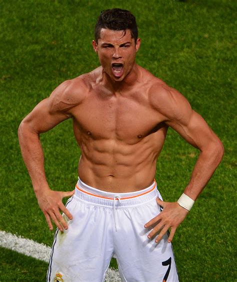 Trotz Nackt Jubel 10 Gründe Warum Wir Ronaldo Trotzdem Mögen