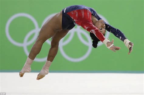 Team Usa Gymnasts Make Their First Appearance In Rio Team Usa