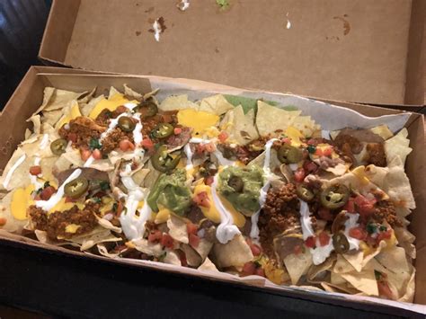 Is The Taco Bell Nachos Party Pack Worth It Wichita By Eb