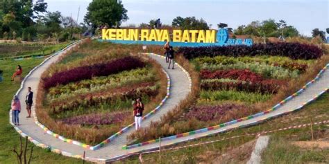 13 kota bogor jawa barat. Wisata Kebun Raya Batam Nongsa + Letak Alamat Lokasi Taman Bunga Dimana? | JejakPiknik.com