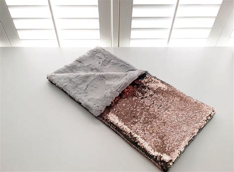Rose Goldturquoise Reversible Sequins Weighted Blanket