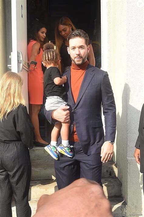 Is yet to be involved in any kinds of relationship. Alexis Ohanian,Alexis Olympia Ohanian Jr. à la sortie du défilé Prêt à porter Serena Williams ...