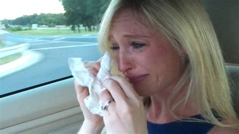 Pregnant Mom Breaks Down Crying Over Disneys Dumbo Cartoon Youtube