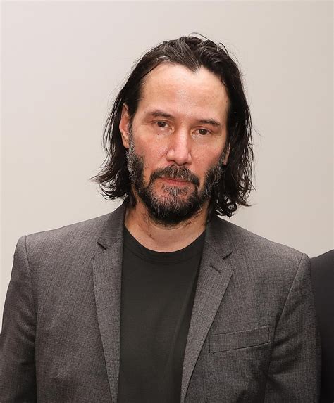 Updated info on keanu's career, a peek into the man himself as well as other interactive features. Keanu Reeves - Wikipedia