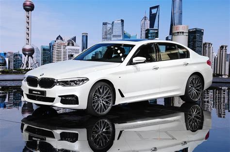 As you get to ride and we know, it is important to seek the luxury car, within the best price range according to its quality. BMW 5-series long-wheelbase revealed - Autocar India