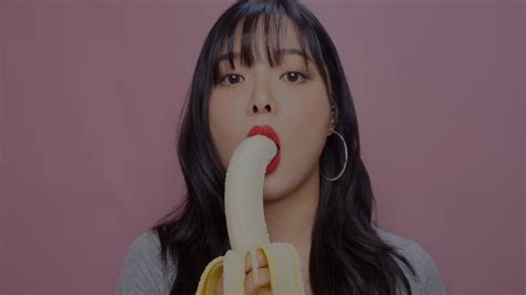 Asmr Banana Eating Sounds🍌 Sticky Mouth Sounds Youtube