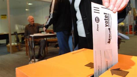Could Online Voting Help Rev Up Upper Hutt S Apathetic Non Voters