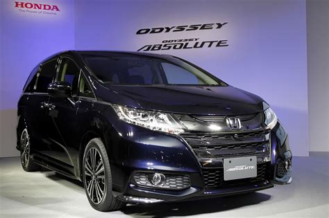 Water may enter the outer door handle cables for the sliding doors. Honda recalls 900,000 Odyssey minivans - CBS News