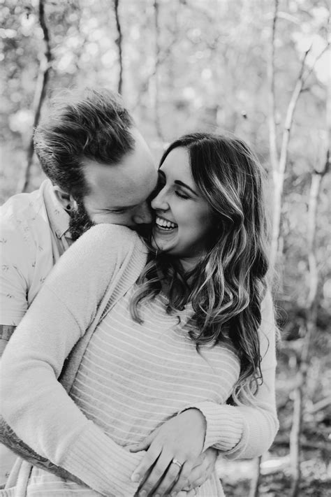 Pin By Emily Elizabeth On Lets Get Engaged Couple Photos Photo Couples