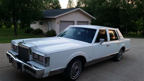 1987 Lincoln Town Car Classics For Sale Classics On Autotrader