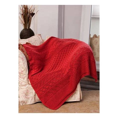 Free Pattern Caron Lace Panel Throw Hobbycraft