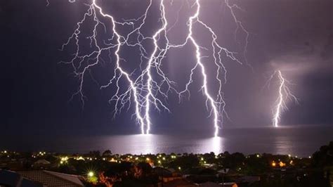 Lightning Storm Creates Visual Spectacular Over Adelaide Abc News