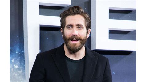 Jake Gyllenhaal To Star In Remake Of The Guilty 8days