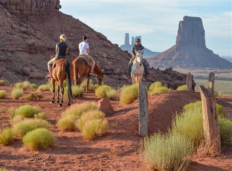 Monument Valley Az Best Time To Visit Tours Hotels