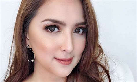 She is known by her stage name ara mina. Ara Mina Reveals Why She Didn't File COC For 2019 Elections