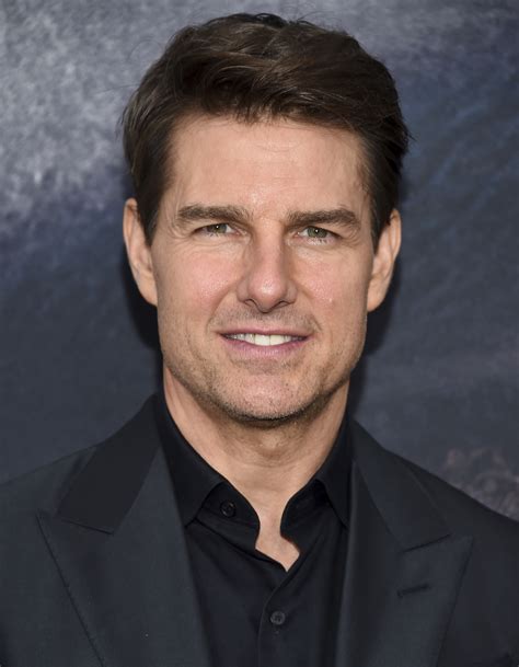 Tom Cruise Tom Cruise Launches Foul Mouthed Lecture At Crew On Mi7