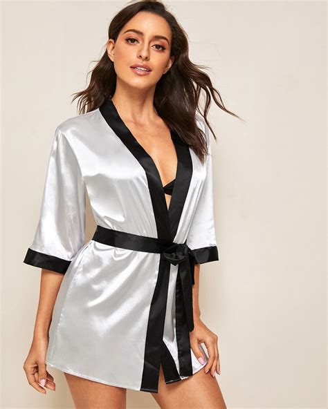 New Hot Sexy Lingerie Silk Lace Black Kimono Intimate Sleepwear Robe Night