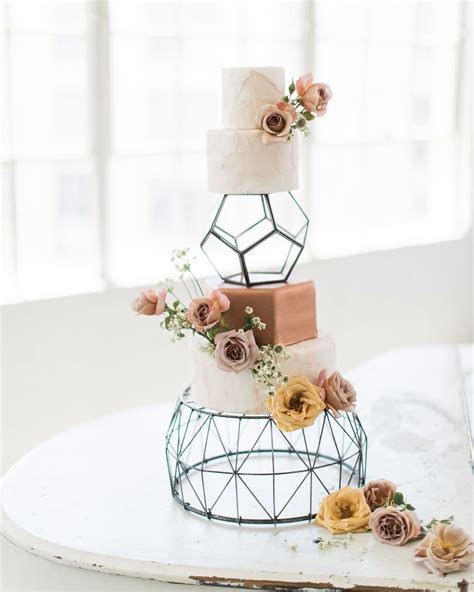 26 Unique Wedding Cake Stands Wedding Cake Stands Unique Wedding