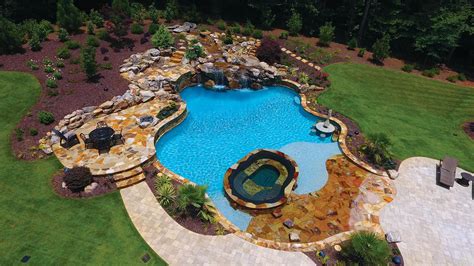 Hearthstone Luxury Pools Outdoor Living