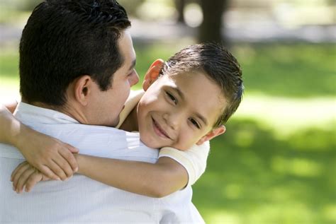 El Abrazo La Mejor Muestra De Amor Hacia Nuestros Hijos Tu Maternidad