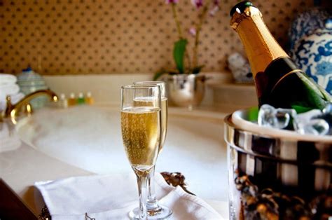 5 Tips To Keep Your Marriage Healthy And The Love Alive Champagne Bubble Bath Homemade Bubbles