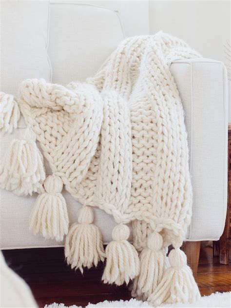 Free Chunky Knit Blanket Pattern Knit A Blanket In A Weekend Easy Beginner Pattern Chunky