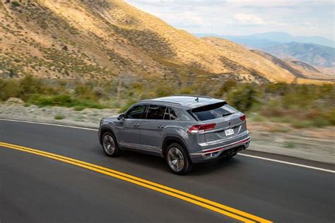 Like the regular atlas, the atlas cross sport was designed and developed for the u.s. First Look: Volkswagen Reveals the All-New Atlas Cross ...