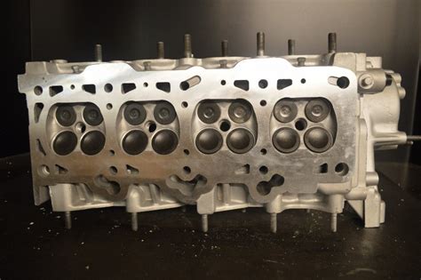 Hyundai Elantra Tiburon Tucson Cylinder Head 1820l 16v Dohc Vvt Ye