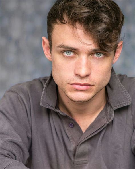 8 Things You Didnt Know About Thomas Doherty Super Stars Bio