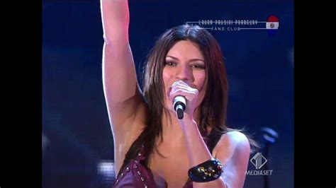Laura Pausini Benedetta Passione Live Festivalbar 12092005 Youtube