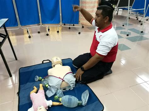 Latihan Pertolongan Cemas Bulan Sabit Merah Malaysia Negeri Kelantan