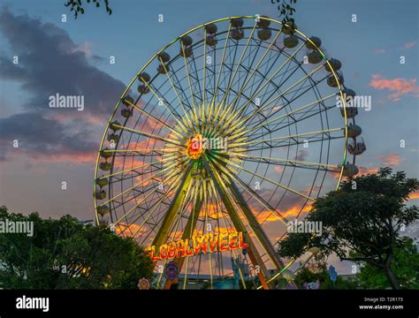 Ferris Wheel 3 Stock Photo Alamy