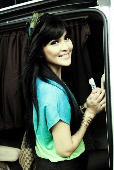 Sandra Dewi Koleksi Foto Seksi Dan Cantik Sandra Dewi
