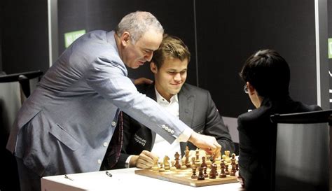 Machine chess championship in 2003 in new york city. - President Putin kjemper mot meg, Carlsen er for meg ...
