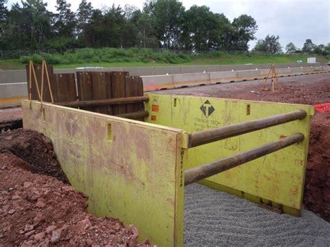 Trenchtech Inc Aluminum Trench Boxes Hydraulic Shoring Slide