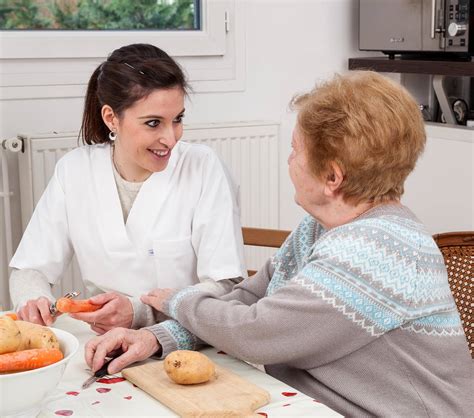 Aide Ménagère Personnes âgées Aide Au Ménage à Domicile