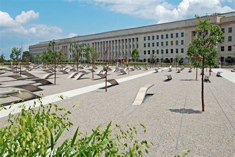 Il 11 Settembre Pentagon Memorial In Arlington Virginia