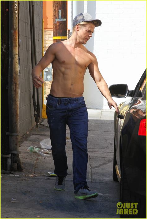 Photo Derek Hough Goes Shirtless After Dwts Practice 10 Photo
