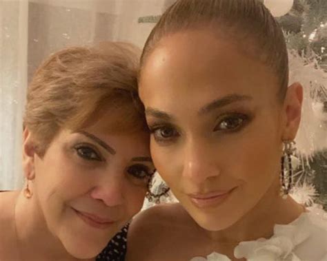 Jlo Beauty Is Launching With 8 Core Skincare Products Grazia Usa