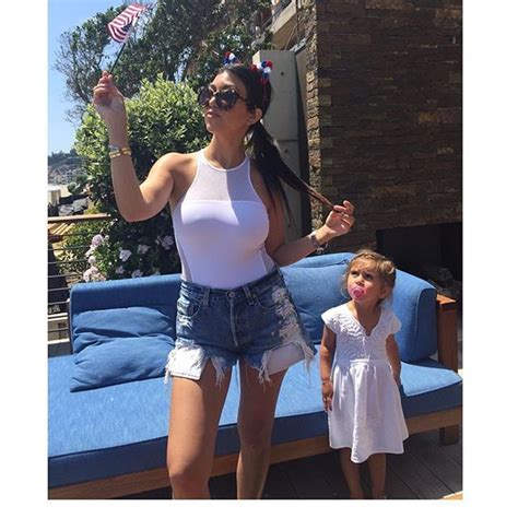 Kourtney Kardashian S Daughter Penelope Adorably Looked Up At Her Celebrity Fourth Of July