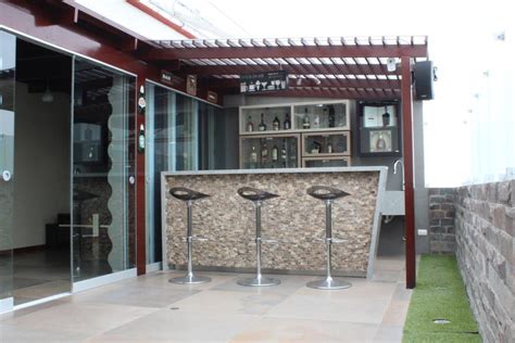 Address, baalbek roman ruins reviews: 10 ideas para construir un minibar en la azotea de tu casa | Bar terraza, Bar en casa, Bar para ...