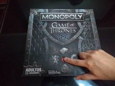 Coge la carta «ve a la salida» y obtén 200 por pasar por allí la primera vez y otros 200 por alcanzarlo la segunda vez siguiendo las instrucciones de la carta. Monopoly Juego Plaza Vea : Juego De Mesa Monopoly F1699 ...