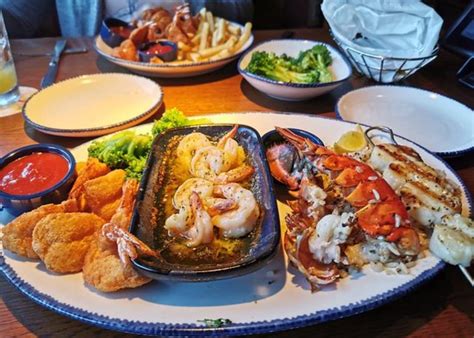 Highest Rated Seafood Restaurants In Orlando According To Tripadvisor Stacker