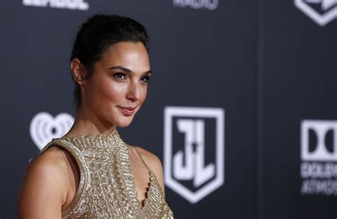 Gal Gadot Posts Tribute To Her Holocaust Survivor Grandfather Israel
