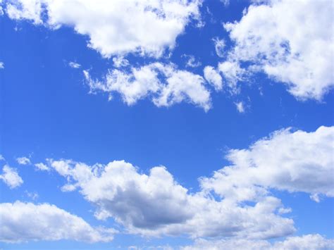 Langit Biru · Foto Stok Gratis