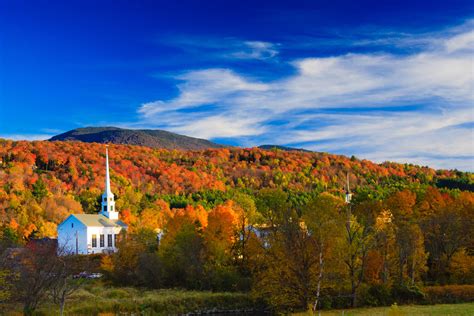 Follow The Fall Colors To Stowe For The Weekend