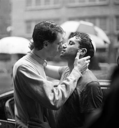 intimate photos of a queer new york kiss in intimate photos kissing poses gay history