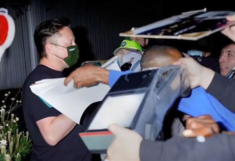 We did not find results for: Elon Musk Dines with SNL Team and Pays Particular ...