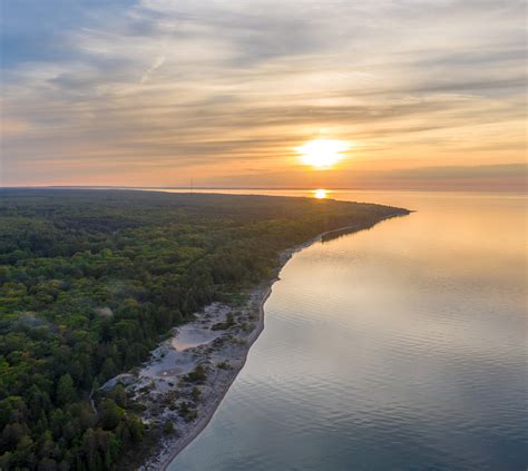 Hoeft State Park Shoreline Visitors Guide