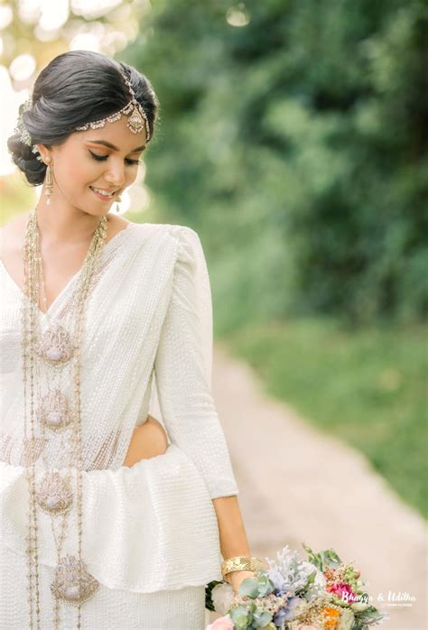 Sri Lankan Modern Kandyan Bride Wedding Dress Styles Bridal Dress